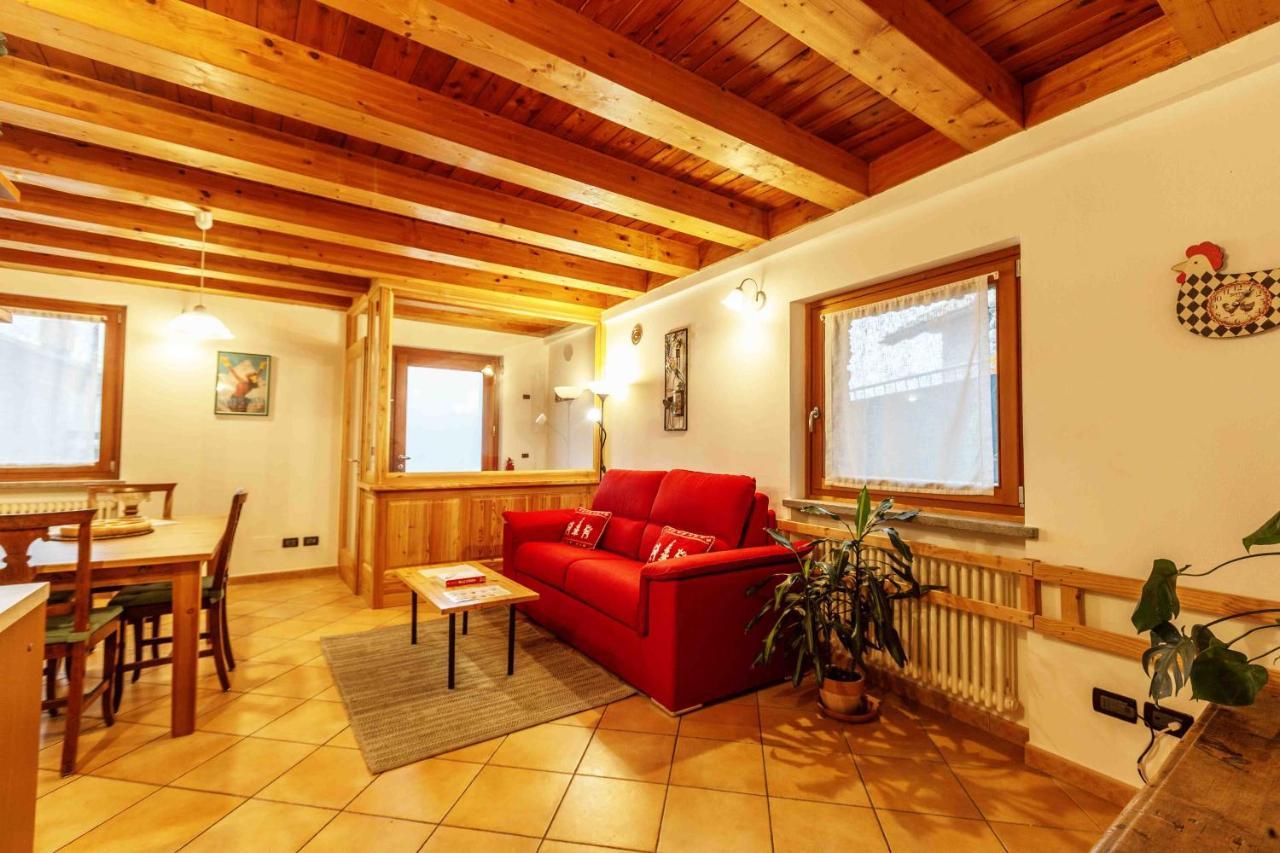 Casa Alpina - Sarre Aosta Exterior foto