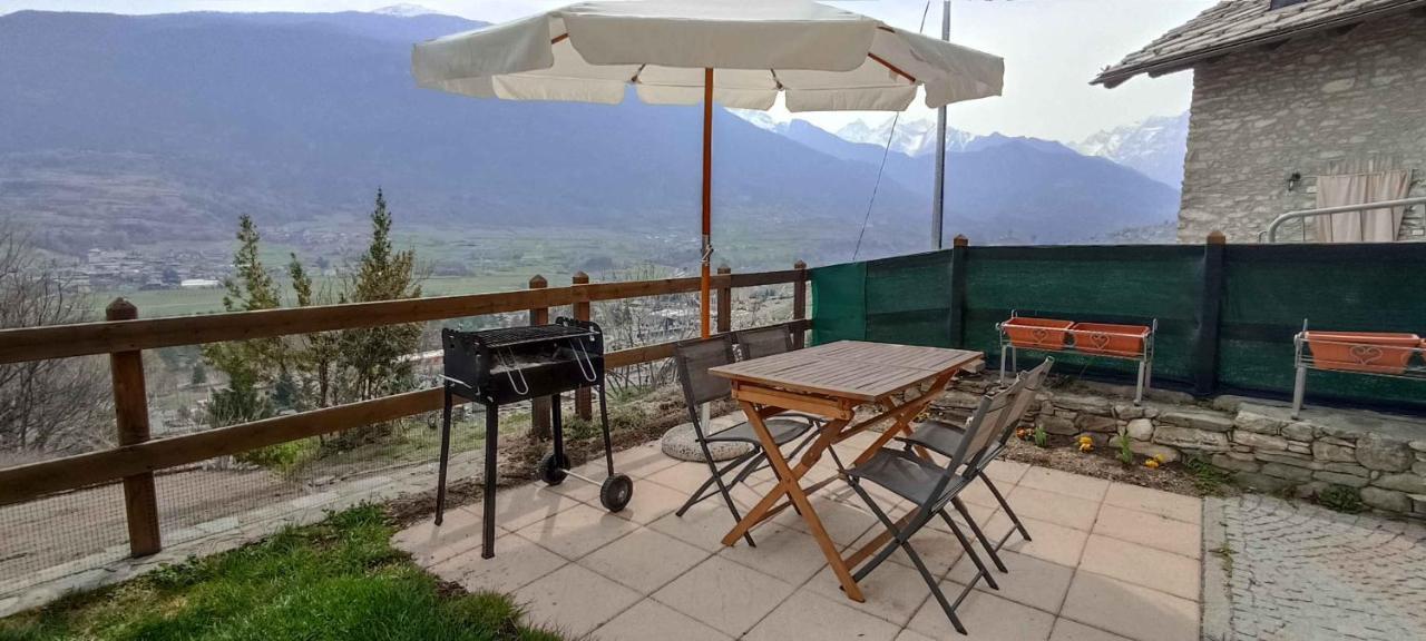 Casa Alpina - Sarre Aosta Exterior foto